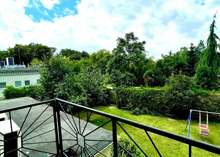 Happy Living * Breslavia