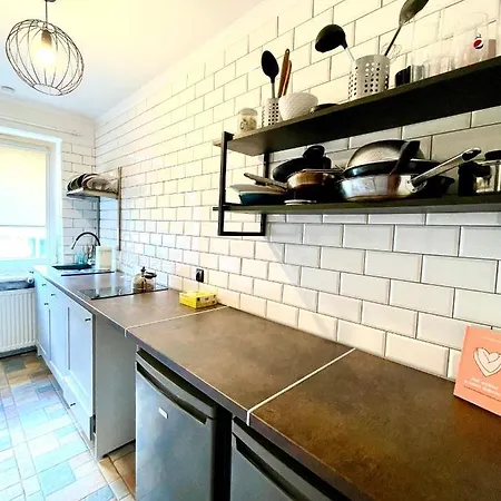 Hostel Happy Living *