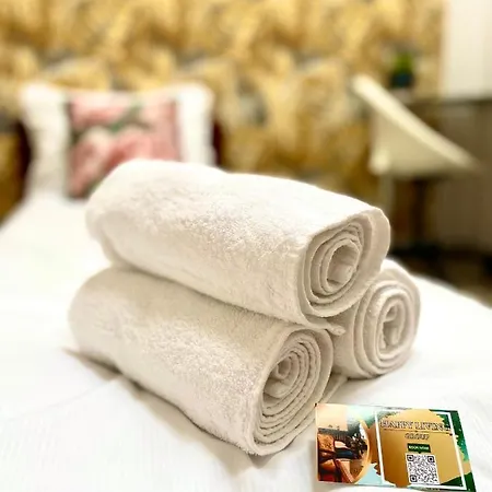 Hostel Happy Living Βρότσλαβ