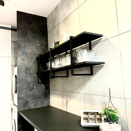 Happy Living Hostel Βρότσλαβ